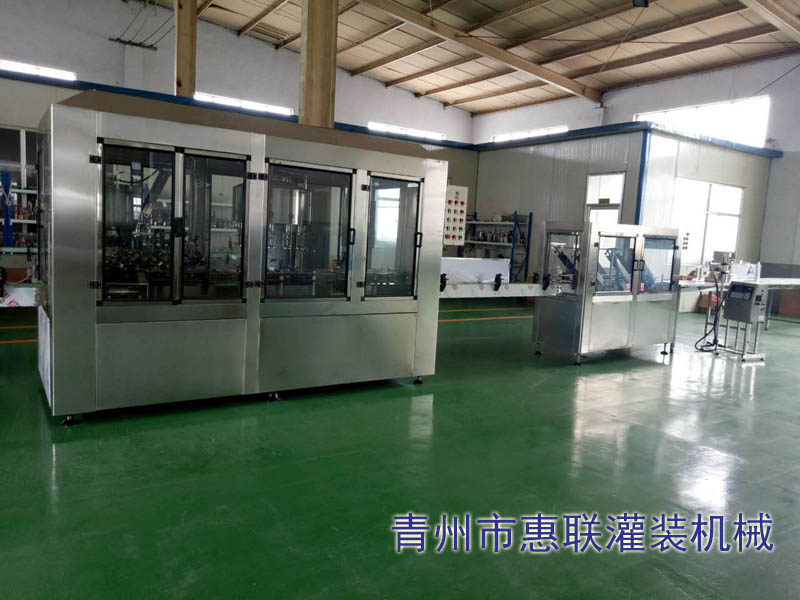 全自動葡萄酒灌裝機