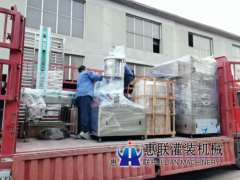 食用油灌裝生產(chǎn)線