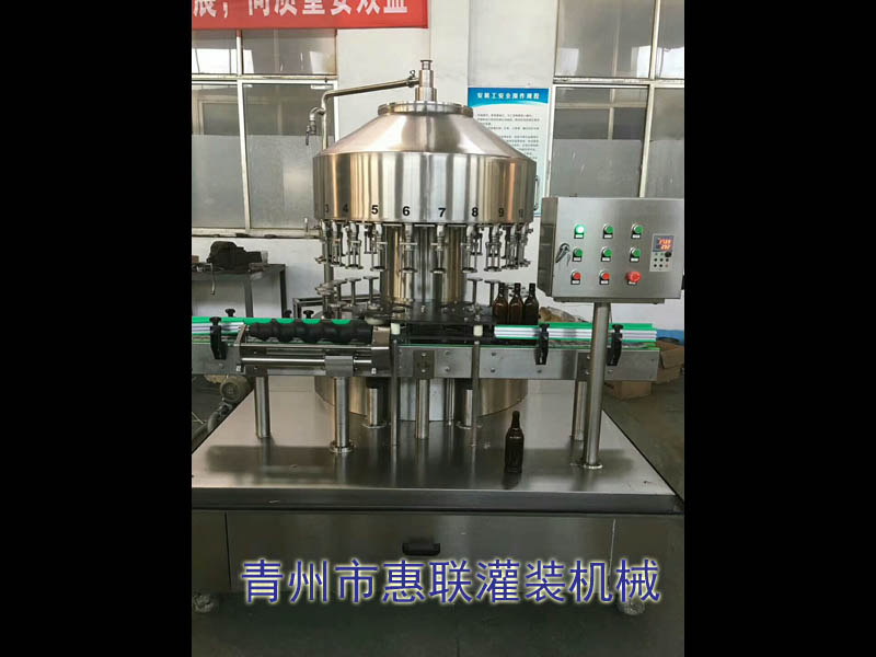 葡萄酒灌裝機 葡萄酒灌裝機